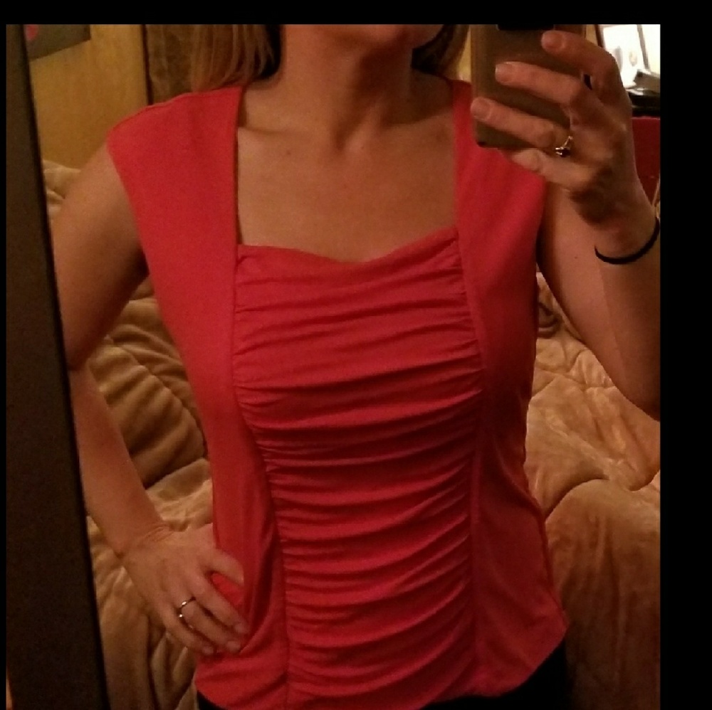 Pretty pink top!